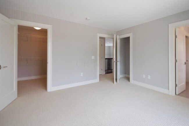 Building Photo - 84 N 6th St