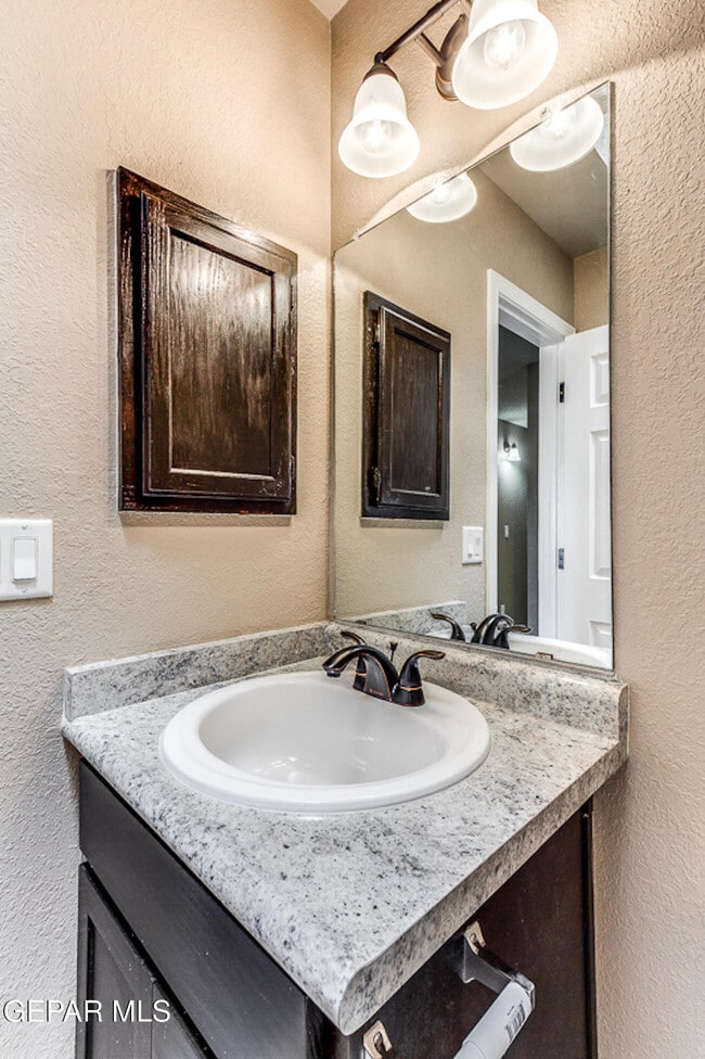 Building Photo - 11328 Bullseye St