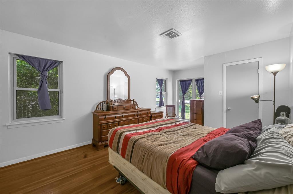 Building Photo - 3806 Tilson Ln