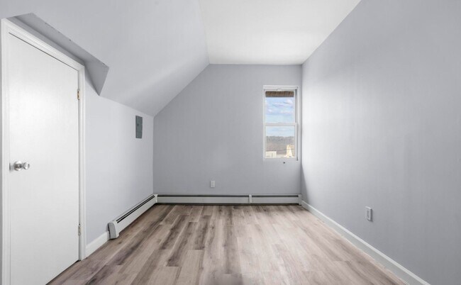 Building Photo - 104 Buena Vista Ave