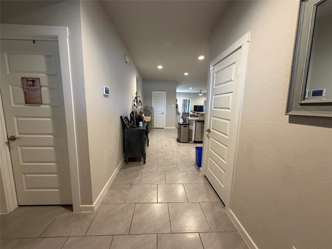 Building Photo - 29411 Travis Trace