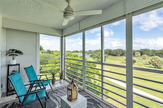 Building Photo - 808 Cypress Blvd