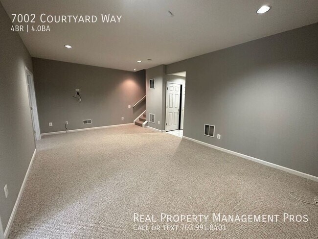 Building Photo - 7002 Courtyard Way
