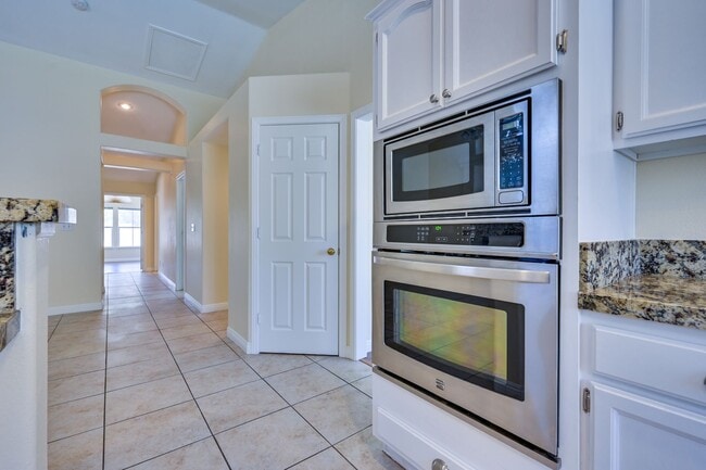 Building Photo - SE!! 4 Bedrooms!! Single Story!! NO HOA!! 3 Car Garage!!! Pool!!! Spa!!! RV Parking!!! Low mainte...