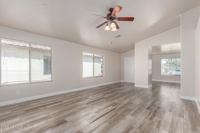 Building Photo - 15820 W Monroe St