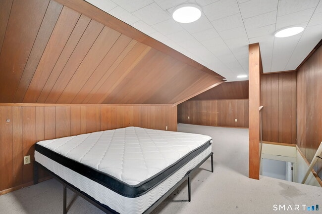 Building Photo - 42 Hartford Ave