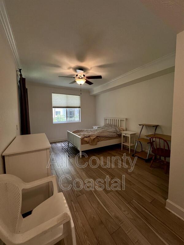 Building Photo - 1660 Renaissance Commons Blvd