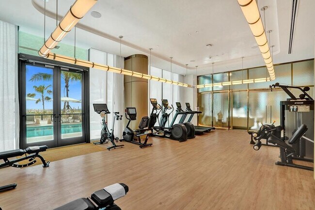 Building Photo - 900 N Ocean Blvd