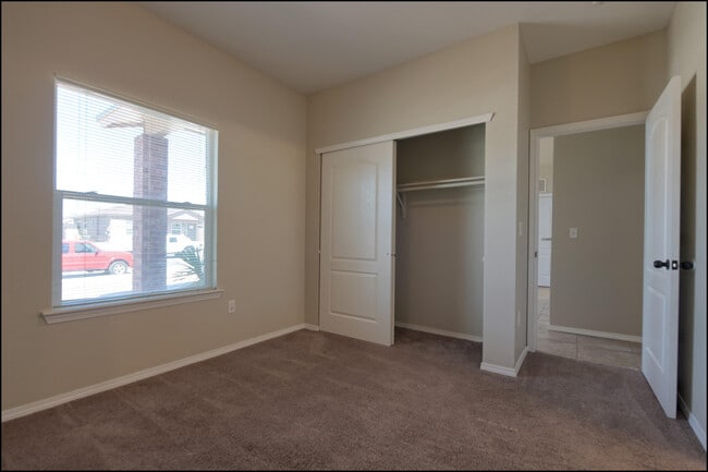 Building Photo - 14408 Escalera Dr