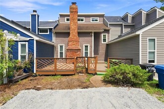Building Photo - 1428 Goose Landing