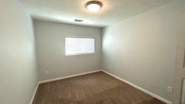 Building Photo - 8106 Saragosa Blue Ln