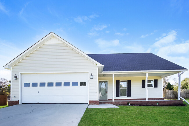 Primary Photo - 3 Bedroom Huntsville Home
