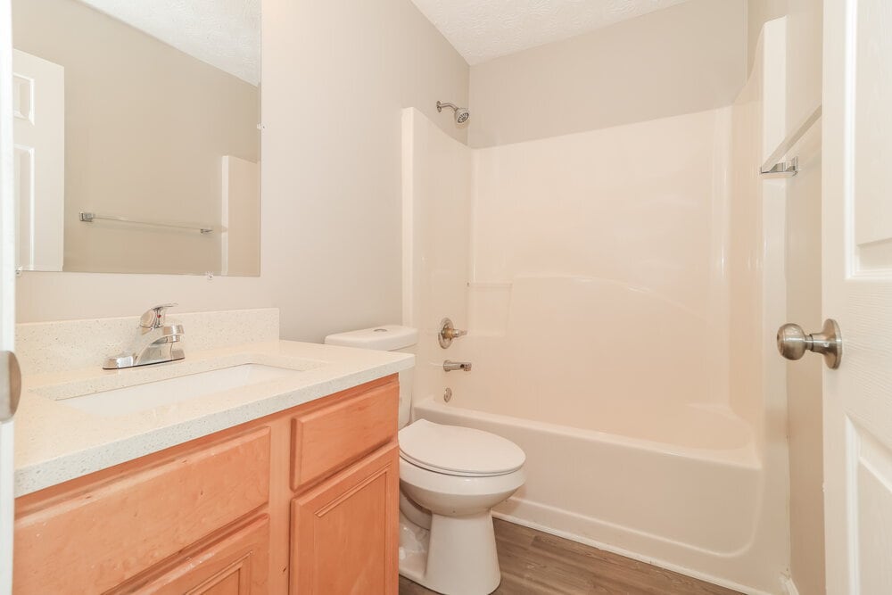 Building Photo - 108 Ancient Oaks Way