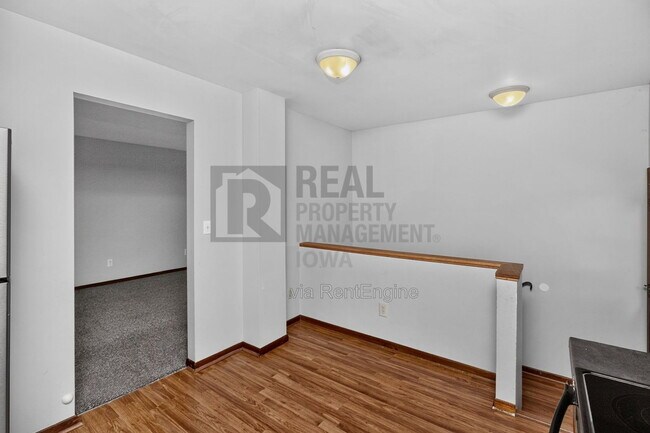 Building Photo - 1022 Williams St
