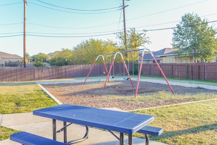 Building Photo - 11938 Silent Cyn