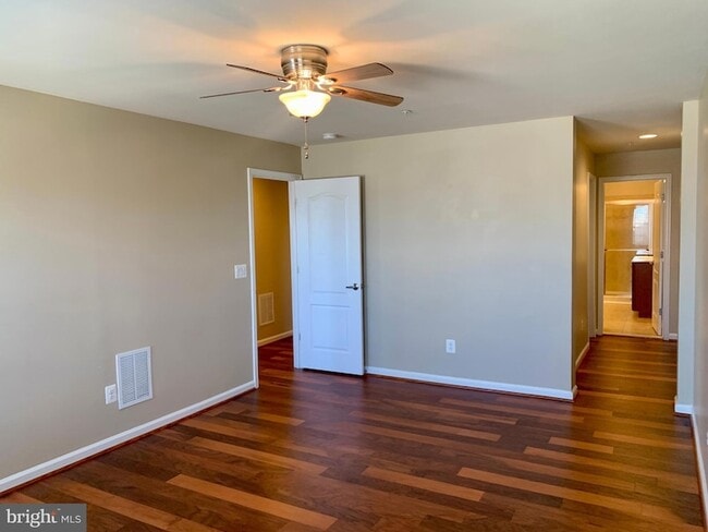 Building Photo - 42602 Hardage Terrace