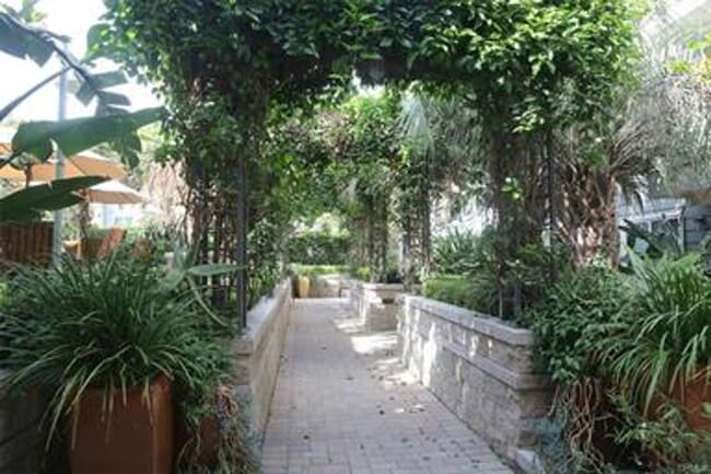 Building Photo - Experience Luxury Living at The Foundry Penthouse Condo!