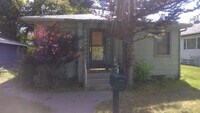 Building Photo - 315 N 7th St