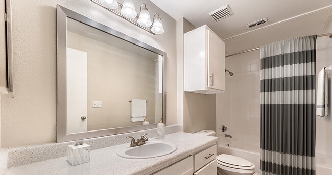 Building Photo - z-090126-Trinity Oaks Apartment Homes