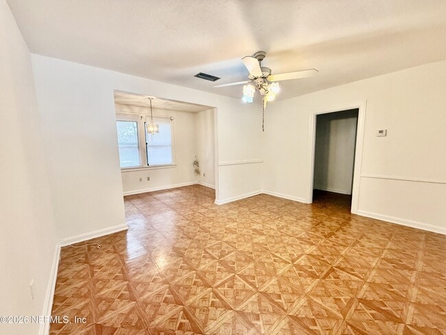 Building Photo - 3510 Stanley St