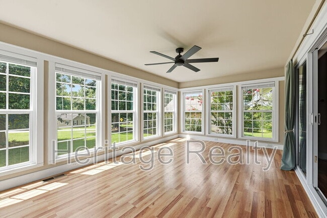 Building Photo - 2707 Lady Bug Ln