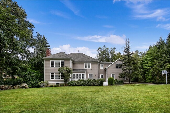Building Photo - 34 Saxon Wood Rd