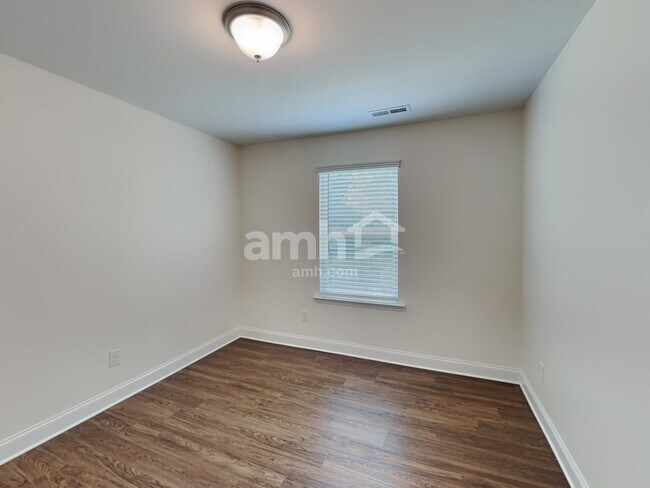 Building Photo - 4925 Wilcrest Ct