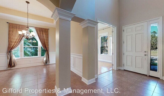 Building Photo - 4 br, 3.5 bath House - 595 Saddlestone Drive