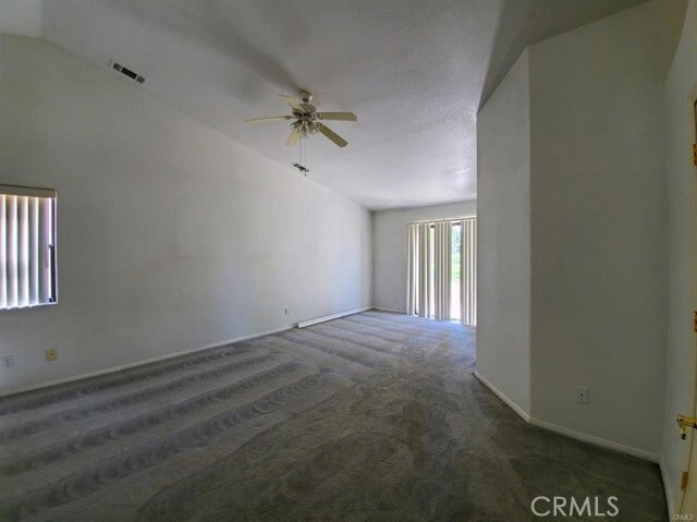 Building Photo - 27805 Hummingbird Ln