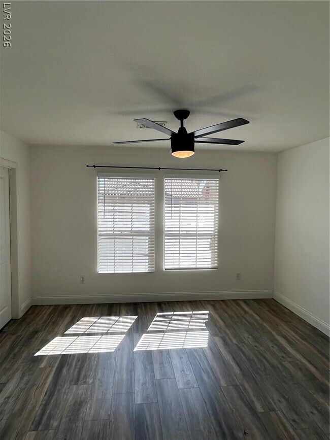 Building Photo - 5525 Mesquite Creek St