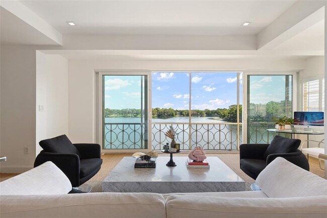 Building Photo - 311 E Morse Blvd