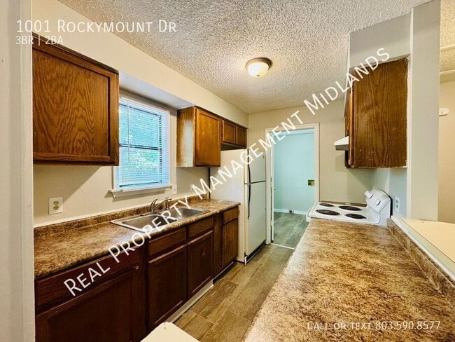 Building Photo - 1001 Rockymount Rd