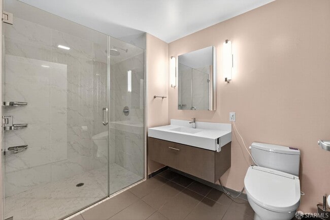 Building Photo - 52 Innes Ct