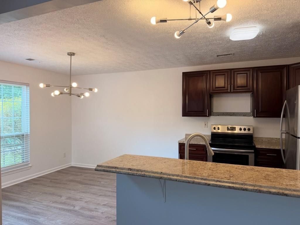 Building Photo - 1026 Wuthering Way