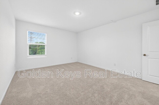 Building Photo - 10212 Regal Bend Ln