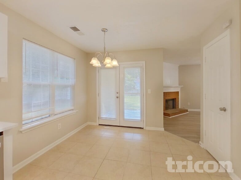 Building Photo - 1047 Winterglen Way