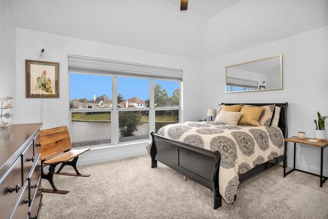 Building Photo - 3006 E Lake Falls Cir