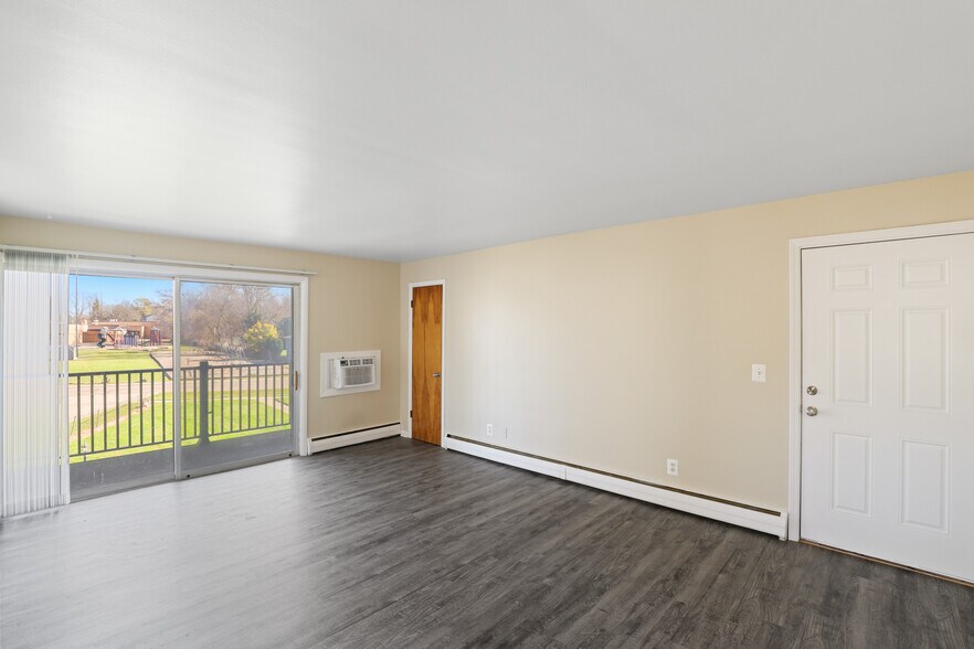 Primary Photo - Sibley Apartments