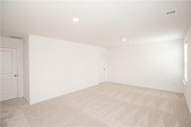 Building Photo - 101 Goshawk St
