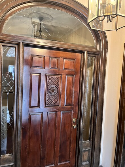 Building Photo - 30 Jay St