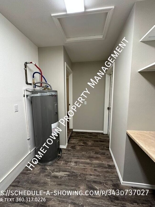 Building Photo - 4314 14th Way SE