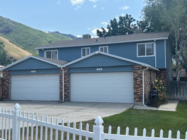Building Photo - 7818 S Chadbourne Dr