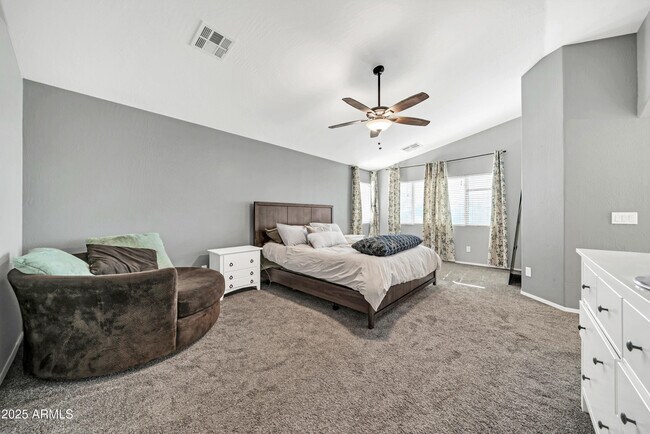 Building Photo - 15385 W Cottonwood Cir