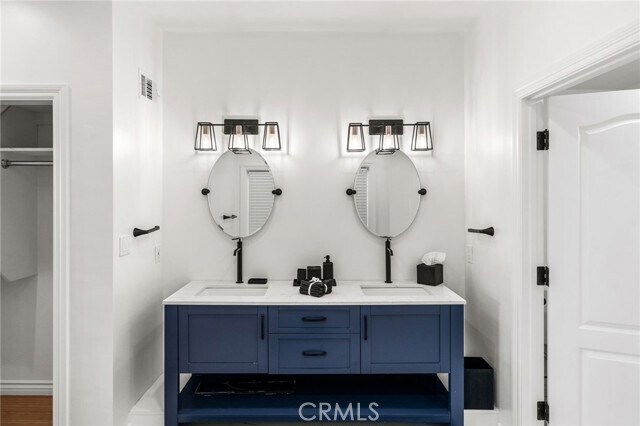 Building Photo - 4104 Highland Ave