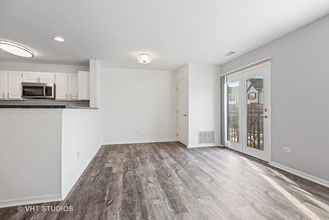 Building Photo - 431 Chopin Ct