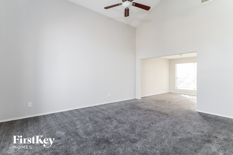 Building Photo - 3217 Marie Ln