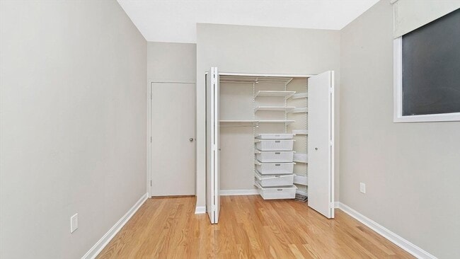 Building Photo - 106 13th St