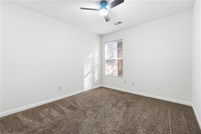 Building Photo - 2330 Bigwood Trail