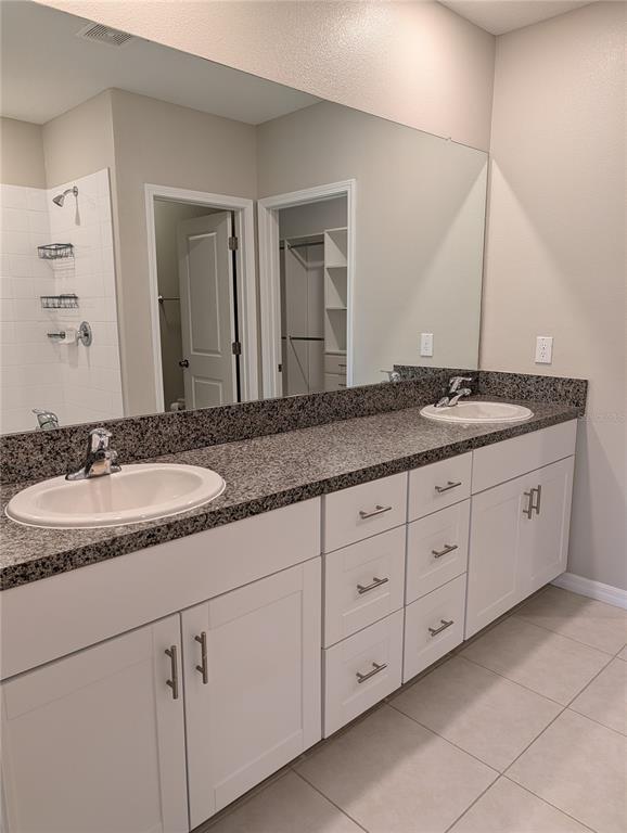 Building Photo - 31649 Sun Kettle Lp