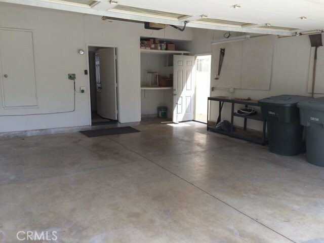 Building Photo - 2196 Rancho Hills Dr